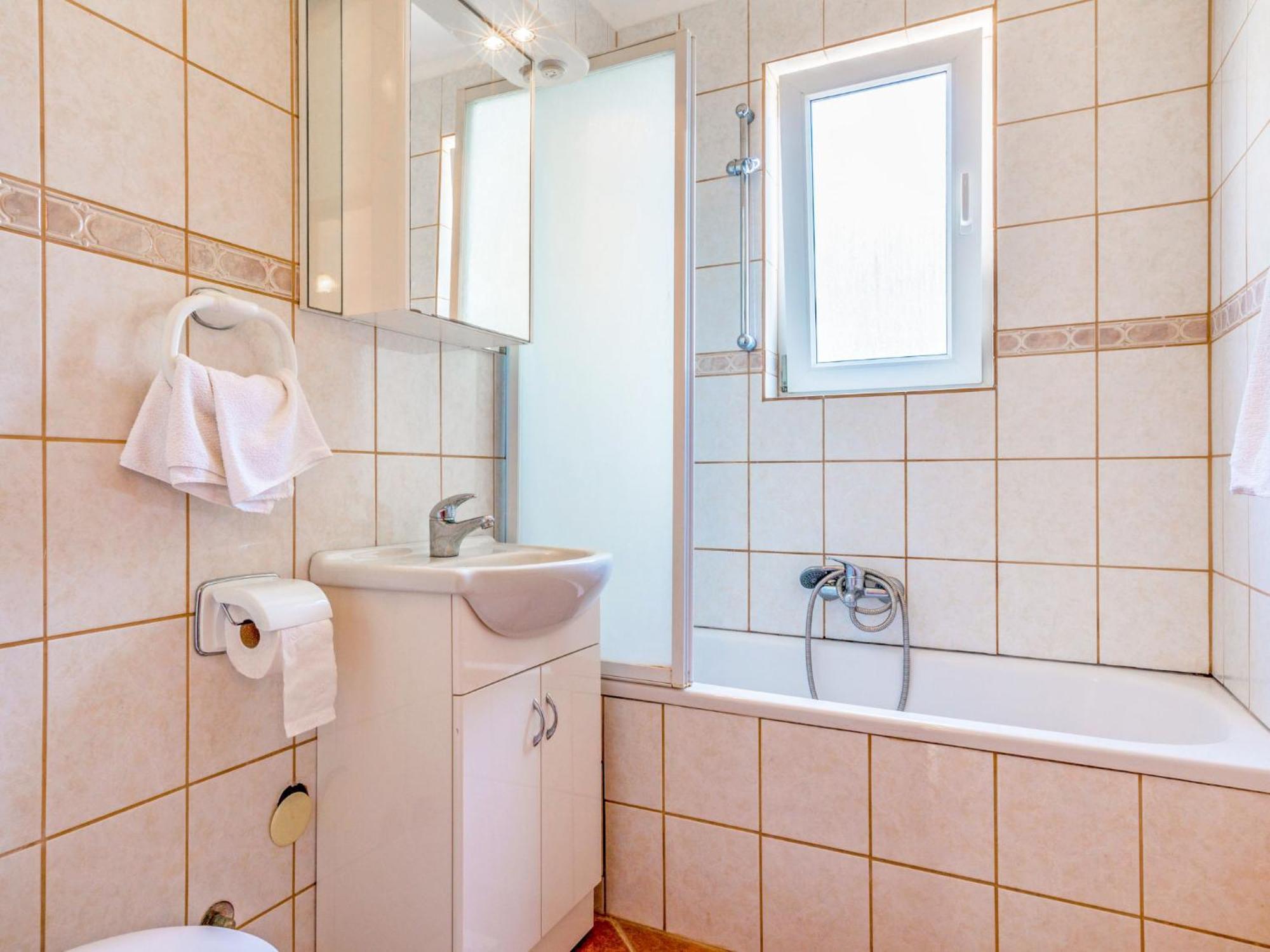 Delfin-10 By Interhome Apartman Cesarica
